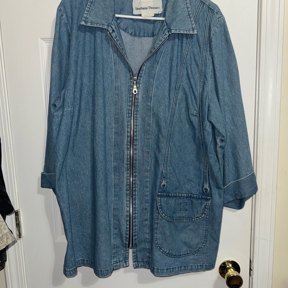 Long Blue Denim Jacket with front zipper - Picture 2 of 7